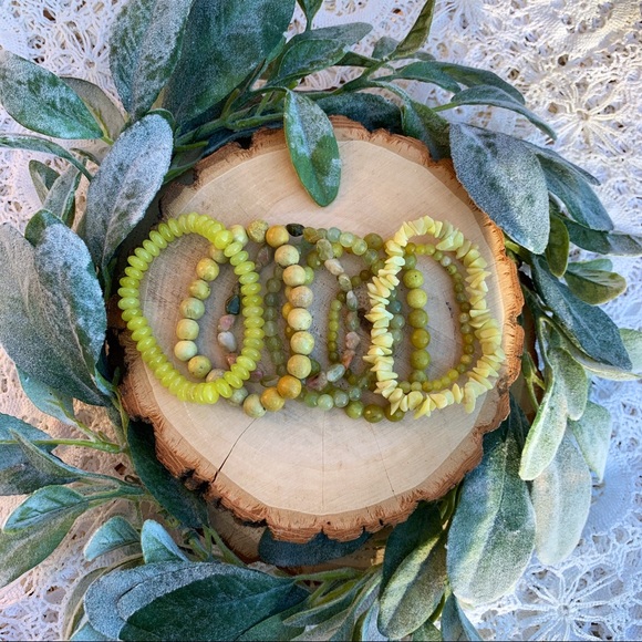 Natural Yellow Turquoise, Green Serpentine & Jade Gemstone Mixed Bead Bracelets - Picture 3 of 8